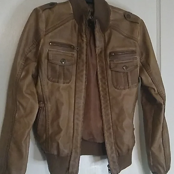 XOXO leather jacket💛💛 - Picture 3 of 6